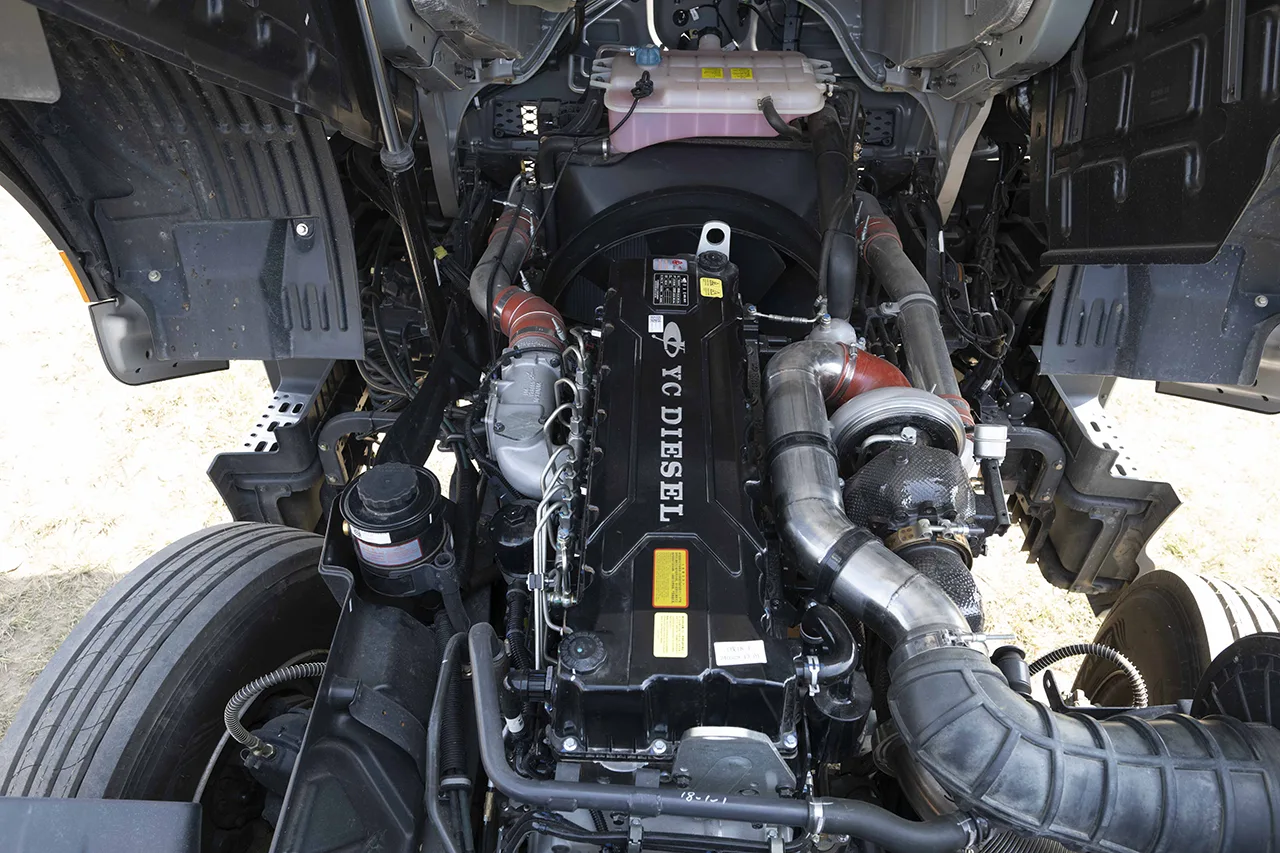 XE ĐẦU KÉO CHENGLONG H7 ECOS 410 HP