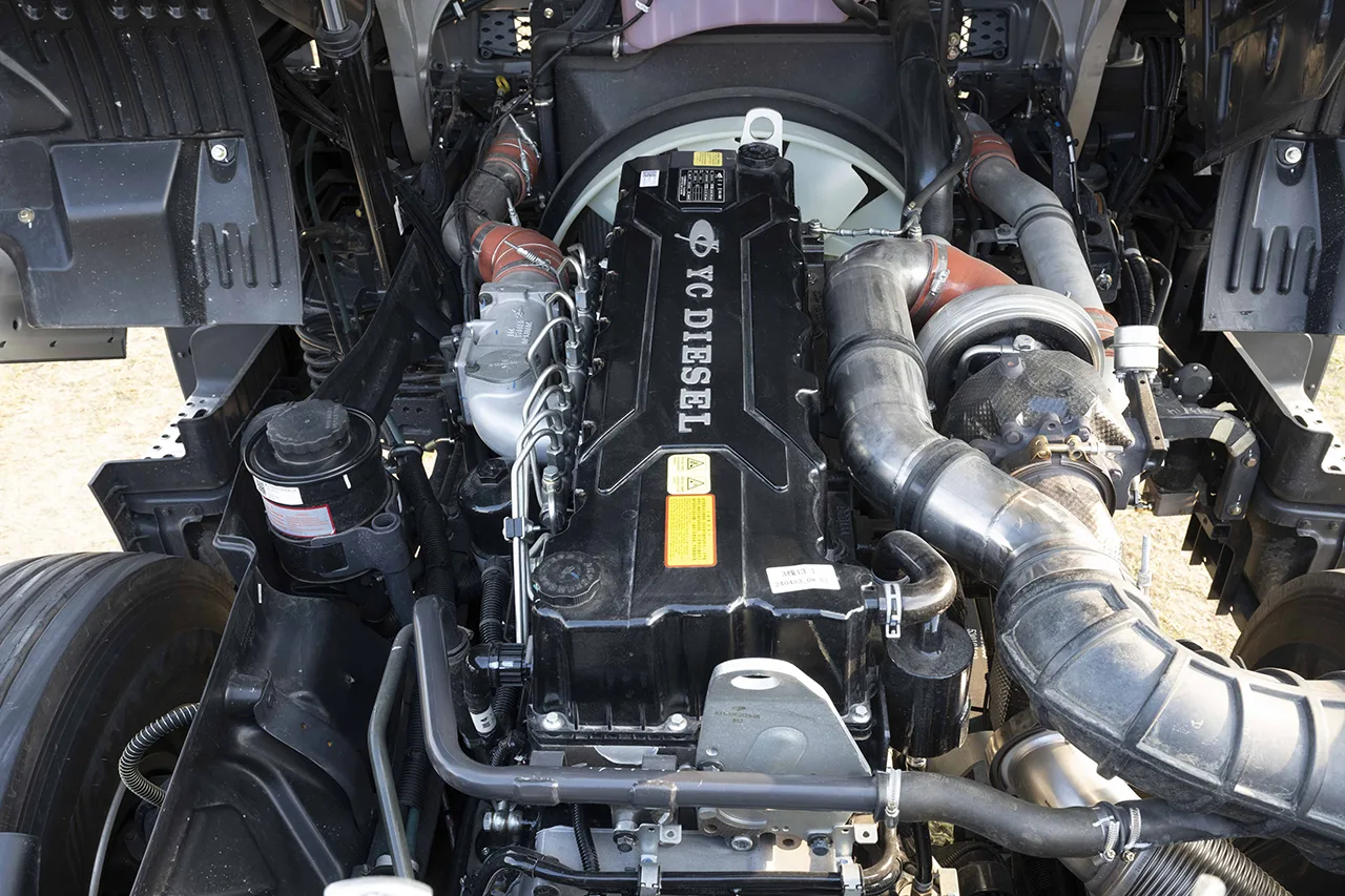 XE ĐẦU KÉO CHENGLONG H7 MEGAX 470 HP