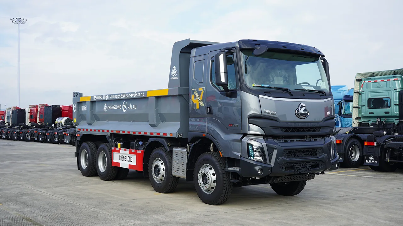 XE TẢI BEN 4 CHÂN CHENGLONG H7 390HP (8X4) CẦU DẦU