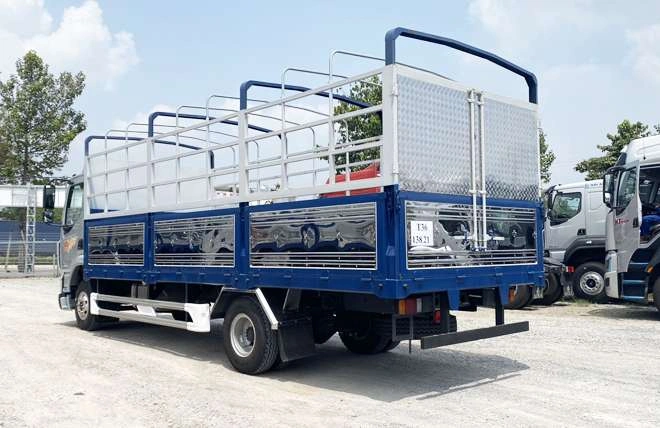 XE TẢI THÙNG CHENGLONG M3 4x2 160HP
